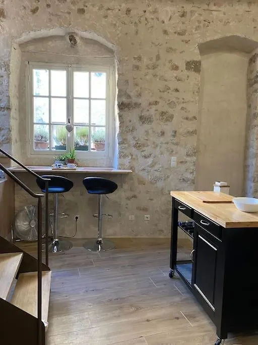 סן-פול-דה-ואנס Loft En Plein Coeur Du Village 0*,  צרפת