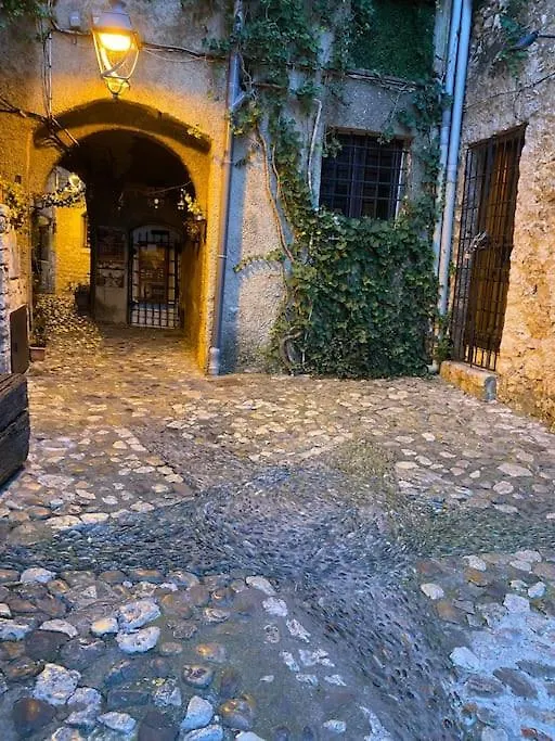 Loft En Plein Coeur Du Village Saint-Paul-de-Vence Holiday home